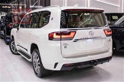 تۆیۆتا لاند کروزەر